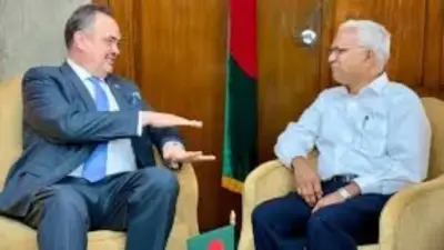 রায়গঞ্জে নবম শ্রেণির শিক্ষার্থীর ঝুলন্ত মরদেহ উদ্ধার, কুয়াকাটায় ভেসে এলো মৃত ডলফিন