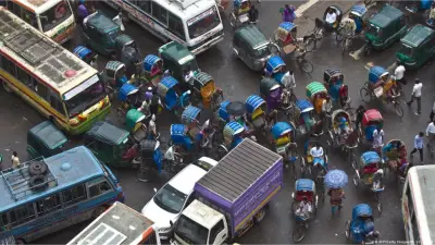 গণপরিবহন সংকট, ডিএনসির অভিযান, প্রবাসে মৃত্যু ও ঢাবি ছাত্রদল নেতার পদত্যাগ