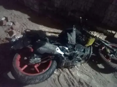 নোয়াখালীর সেনবাগে ফসলি জমির মাটি বিক্রি নিয়ে বিএনপি কর্মীদের সংঘর্ষ, মোটরসাইকেলে আগুন