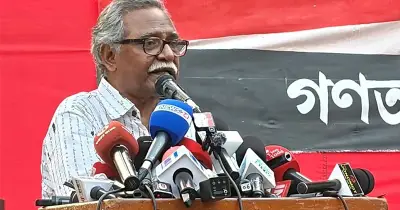 যুক্তরাষ্ট্রের বাণিজ্যচুক্তি বাংলাদেশের অর্থনৈতিক সার্বভৌমত্বের জন্য হুমকি: আনু মুহাম্মদ