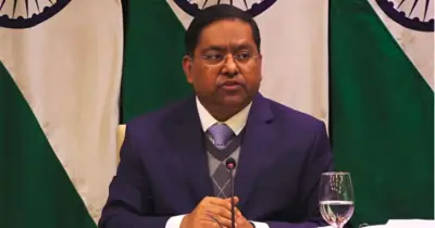 ভারতে শেখ হাসিনার প্রত্যর্পণ অনুরোধ পরীক্ষাধীন, দ্বিপাক্ষিক সংলাপের ওপর জোর