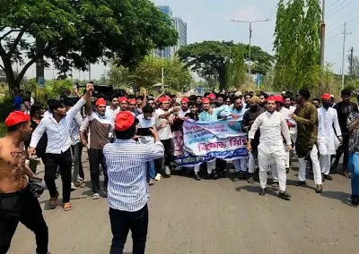 চট্টগ্রামে নিষিদ্ধ ছাত্রলীগের বিক্ষোভ মিছিল: গ্রেপ্তার নেতা-কর্মীদের মুক্তির দাবি