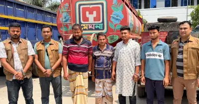 নোয়াখালীতে অবৈধ ডিজেল মজুদ: ১৪০০ লিটার জব্দ, চারজন গ্রেপ্তার