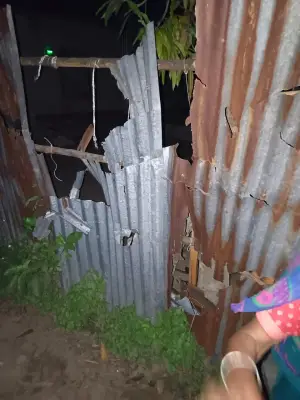 ফরিদপুরের সালথায় আধিপত্য নিয়ে সংঘর্ষ: ১৩ জন আহত, ঘরবাড়িতে আগুন