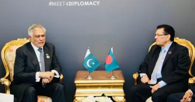 বাংলাদেশ-পাকিস্তান বৈঠকে উপসাগরীয় সংকট সমাধান ও দ্বিপাক্ষিক সম্পর্ক নিয়ে আলোচনা