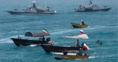 ইরানের আইআরজিসি: হরমুজ প্রণালি বন্ধ থাকবে যতক্ষণ না যুক্তরাষ্ট্রের নৌ অবরোধ প্রত্যাহার