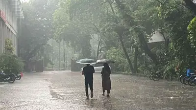 সিরাজগঞ্জে বায়োগ্যাস প্লান্ট বিস্ফোরণে ২ দগ্ধ, জ্বালানি মূল্য বৃদ্ধি ও ইরান-ভারত উত্তেজনা