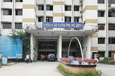 চট্টগ্রাম শিক্ষা বোর্ডে এসএসসি পরীক্ষায় ২৬ হাজার শিক্ষার্থী অনুপস্থিত: পাঁচটি কারণ বিশ্লেষণ