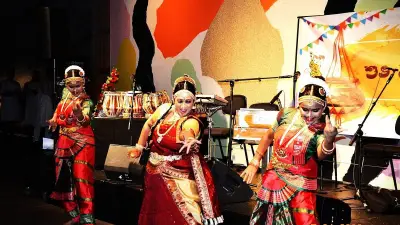 সিডনি অপেরা হাউসে প্রথমবারের মতো উদযাপিত হলো বাঙালির বৈশাখী উৎসব