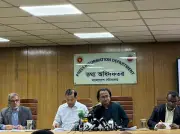 জ্বালানি সংকট নেই, প্যানিক বায়িং ও অবৈধ মজুতই দায়ী: প্রধানমন্ত্রীর উপদেষ্টা