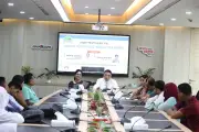 প্রথম আলো ট্রাস্টের মাদকবিরোধী পরামর্শ সভা: সন্তানের মানসিক সংকটে অভিভাবকের ভূমিকা