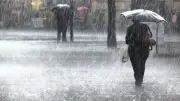দেশে সোমবার থেকে ভারী বৃষ্টি, বন্যার শঙ্কা