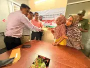 সড়ক দুর্ঘটনায় ক্ষতিগ্রস্ত ১১ জনকে ৪৩ লাখ টাকার আর্থিক সহায়তা