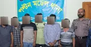 বায়তুল মোকাররমে পুলিশের অভিযানে ছয়জন গ্রেফতার, দেশীয় অস্ত্র উদ্ধার