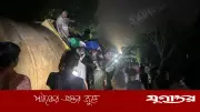 মাধবপুরে তেলবাহী ট্রেন লাইনচ্যুত, তেল লুটপাটে স্থানীয়দের ব্যাপক ভিড়