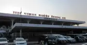 শাহজালাল বিমানবন্দরে শুল্ক গোয়েন্দার অভিযান: দুবাই থেকে ৭৫৮ কার্টন সিগারেট জব্দ