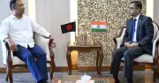 ভারতের হাইকমিশনার বাংলাদেশের প্রধানমন্ত্রীর সঙ্গে সৌজন্য সাক্ষাৎ করলেন