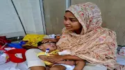 শিশু হাসপাতালে হাম আক্রান্তদের লড়াই: শয্যা নেই, স্বজনদের উদ্বেগ