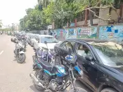 রাজধানীতে তীব্র জ্বালানি তেল সংকট: শত শত চালকের দীর্ঘ অপেক্ষা