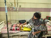 হামে শিশু মৃত্যু উদ্বেগজনক, 'বাবল সিপ্যাপ' পদ্ধতিতে অক্সিজেন দেওয়া হচ্ছে ময়মনসিংহে