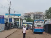 কুষ্টিয়ায় শ্রমিক সংগঠনের কর্মসূচিতে বাস চলাচল বন্ধ, যাত্রীদের চরম ভোগান্তি