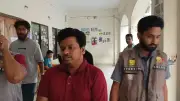 ফেসবুকে বিভ্রান্তিমূলক তথ্য ও হোয়াটসঅ্যাপে ব্ল্যাকমেলের অভিযোগে যুবক গ্রেপ্তার