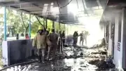 নারায়ণগঞ্জে অবৈধ গ্যাস সংযোগ বিচ্ছিন্ন, ভারতে বিস্ফোরণে নিহত ২০, পাকিস্তানি যুদ্ধবিমান নিয়ে প্রশ্ন