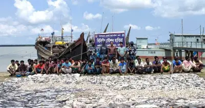 মেঘনায় নিষেধাজ্ঞা অমান্য: ৪৫ জেলে আটক, কোটি টাকার মাছ জব্দ