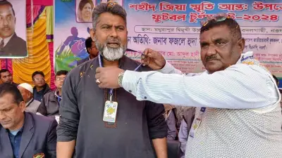 নওগাঁয় বিএনপি নেতার বিরুদ্ধে জমি দখলের অভিযোগ