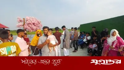 লক্ষ্মীপুরে বিনোদনকেন্দ্রের অভাবে মেঘনার পাড় ‘মিনি কক্সবাজার’