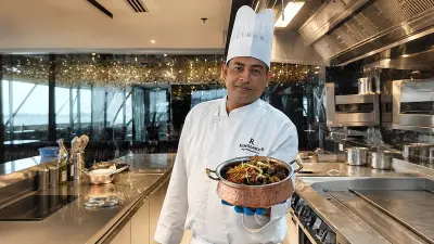 মায়ের হাতের বিফ কোরমার স্মৃতি ভোলেন না শেফ কায়সার