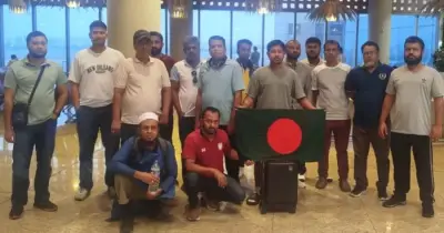 থাইল্যান্ডে ডুবি জাহাজের ১৫ নাবিক ৮২ দিন পর দেশে ফিরলেন