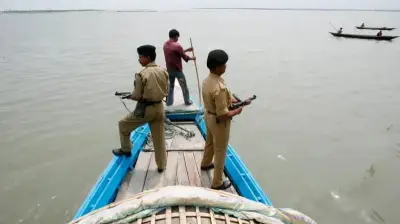 ভারতের বিতর্কিত পরিকল্পনা: সীমান্তে কুমির-সাপ ছাড়ার প্রস্তাব
