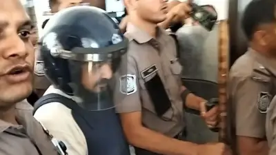 মাহমুদুল হত্যা: আফজাল নাছের রিমান্ডে, জমিজমা বিরোধে মায়ের মামলা