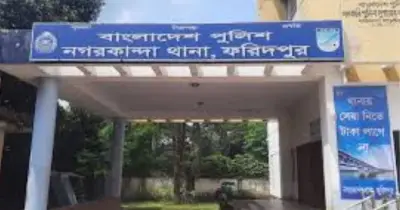 ফরিদপুরে গুজবে ট্রাকচালককে পিটিয়ে হত্যা
