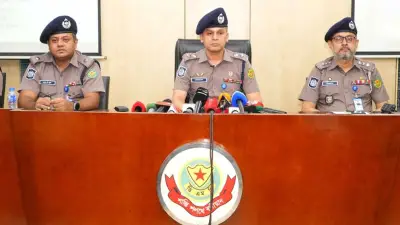 প্রাথমিক শিক্ষা অধিদপ্তরে আগুন দেওয়ার ঘটনায় পরিচ্ছন্নতা কর্মী গ্রেপ্তার