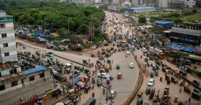 সিসিটিভি ক্যামেরায় ট্রাফিক আইন ভাঙলে স্বয়ংক্রিয় নোটিশ পাঠাচ্ছে ডিএমপি