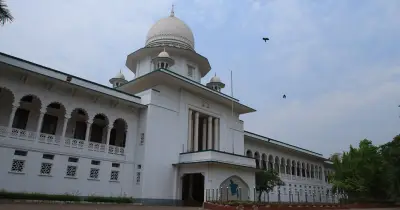 ইউনূসের নেতৃত্বে অন্তর্বর্তী সরকারের বৈধতা চ্যালেঞ্জ করে রিট