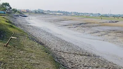 পলি জমে মরা খালে পরিণত হচ্ছে কপোতাক্ষ নদ, ৮১৭ কোটি টাকার প্রকল্প ব্যর্থ