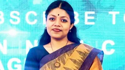 নুসরাত তাবাসসুমকে নির্বাচিত ঘোষণা ইসির, পিএমওতে সাত কর্মকর্তা নিয়োগ