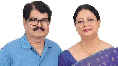 তিন দশক পর প্রথম একসঙ্গে মঞ্চে মুনমুন-সুজিত