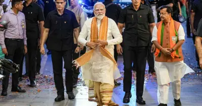 বিজেপির জয়ের পর বাংলায় প্রথম মন্ত্রিসভার সিদ্ধান্তের আভাস মোদির