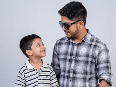 ইনস্টাগ্রামে ভাইরাল ‘মিট ইয়োর ইয়াঙ্গার সেলফ’ ট্রেন্ড