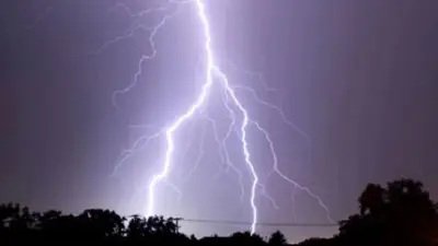 ৪ জেলায় বজ্রপাতে ৬ জনের মৃত্যু, ১২ অঞ্চলে ঝড়ের শঙ্কা