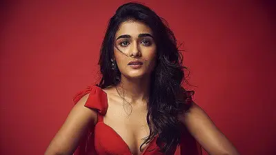 অভিনেত্রী শালিনী পান্ডের স্বপ্ন অ্যাকশন সিনেমা