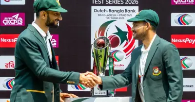 বাংলাদেশের জয়ের লক্ষ্য পাকিস্তানের বিপক্ষে প্রথম টেস্টে
