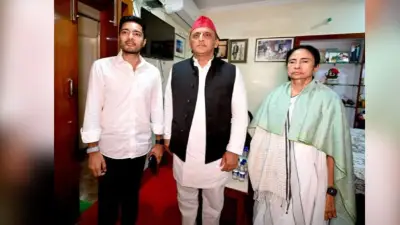 ইরানের মার্কিন যুদ্ধজাহাজে পাল্টা হামলার হুমকি, হজযাত্রীদের সৌদি পৌঁছানোর খবর
