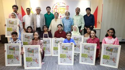 প্রথম আলোর বৈশাখী উৎসব: বিজয়ীদের হাতে স্মারক তুলে দেওয়া
