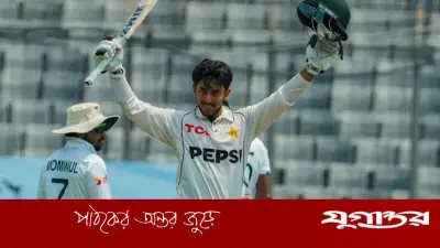 ৬২ বছরের রেকর্ড ভেঙে অভিষেকেই সেঞ্চুরি আজানের