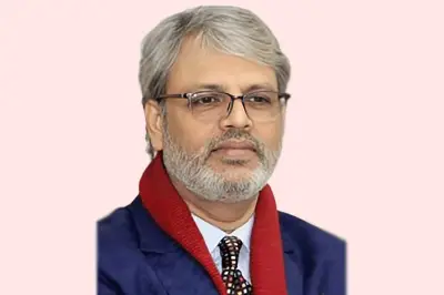 ঢাকা বিশ্ববিদ্যালয়ের প্রক্টর অধ্যাপক সাইফুদ্দীন আহমেদের পদত্যাগ